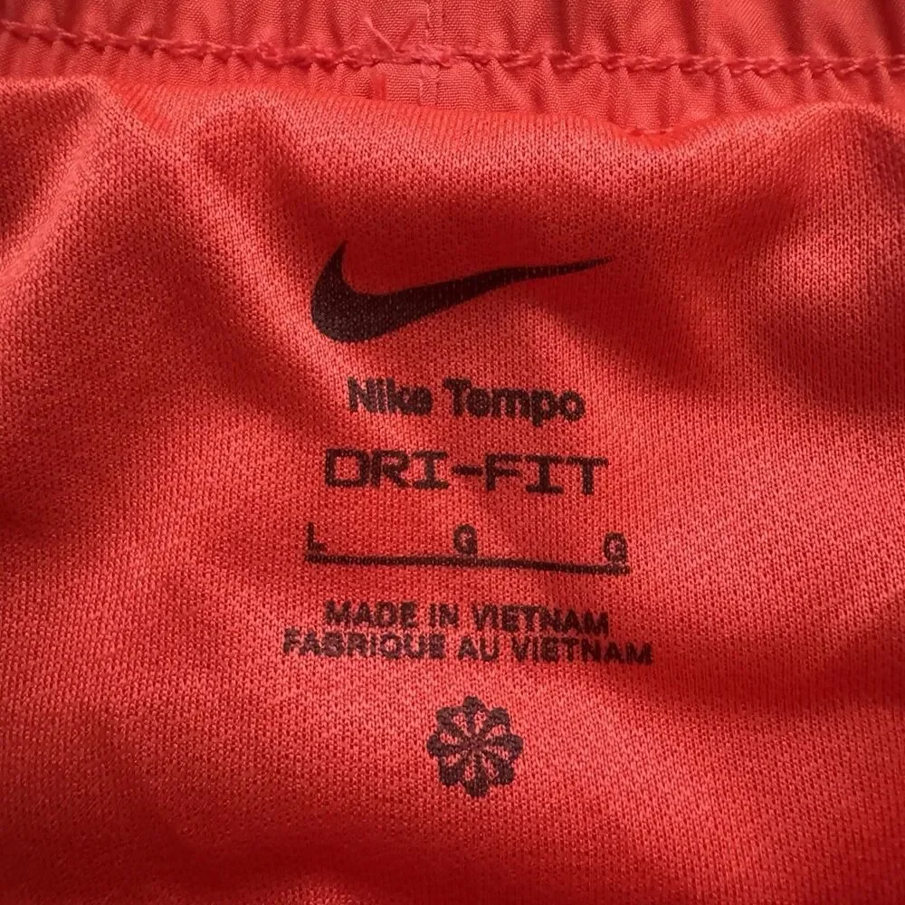 Nike Tempo Womens Size L Dri-FIT Running Shorts Coral Orange Mid Rise 3 Inch NWT